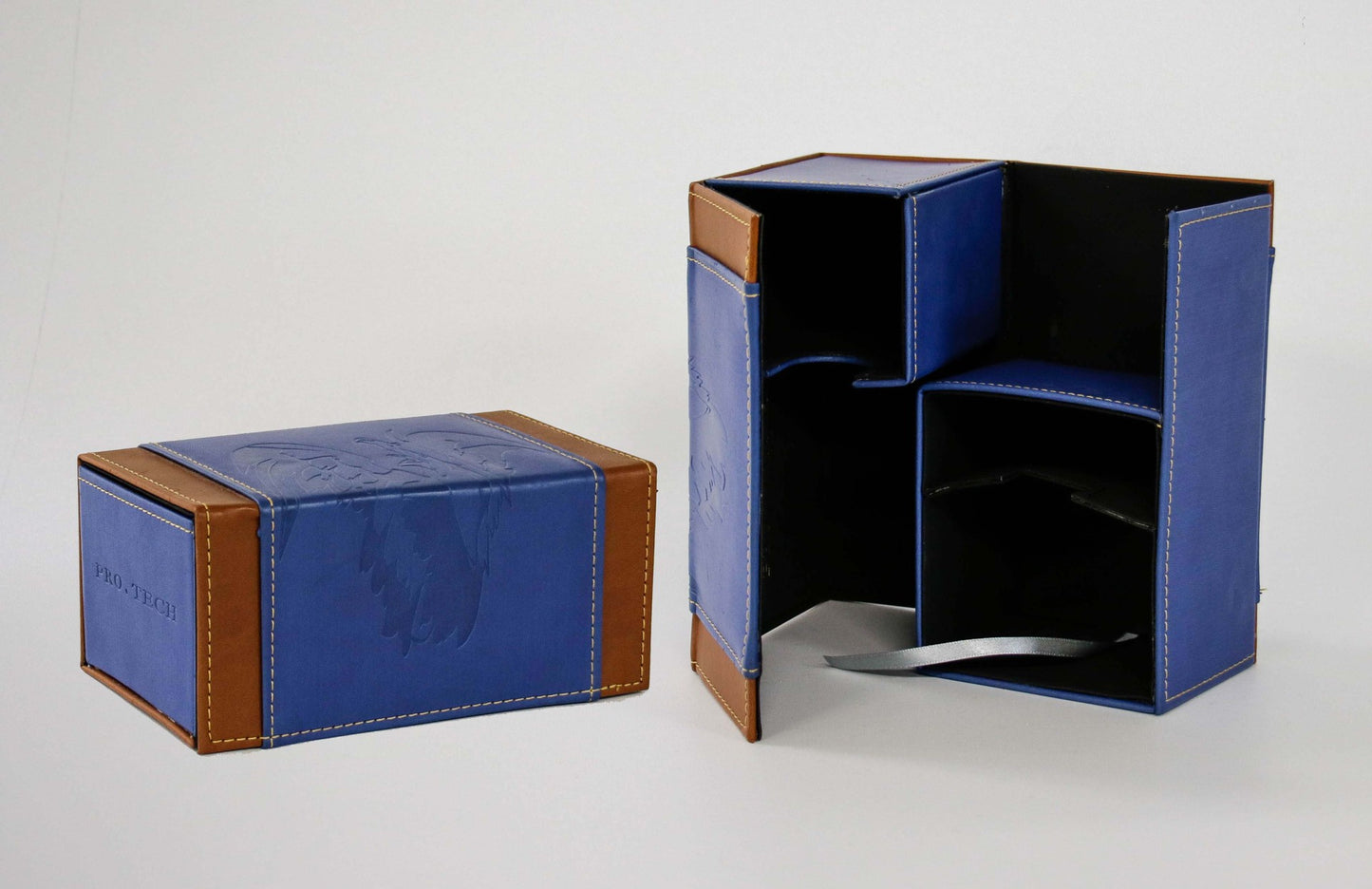 Pro Tech: Double Magnetic Flip Deck Box RRP$29.99 -